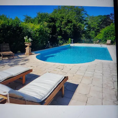 Le Du Clocher Nyaraló *