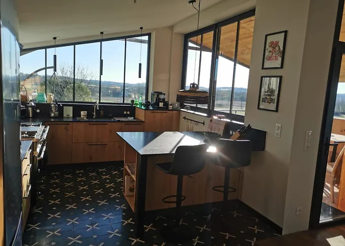 度假居 Le Du Clocher *