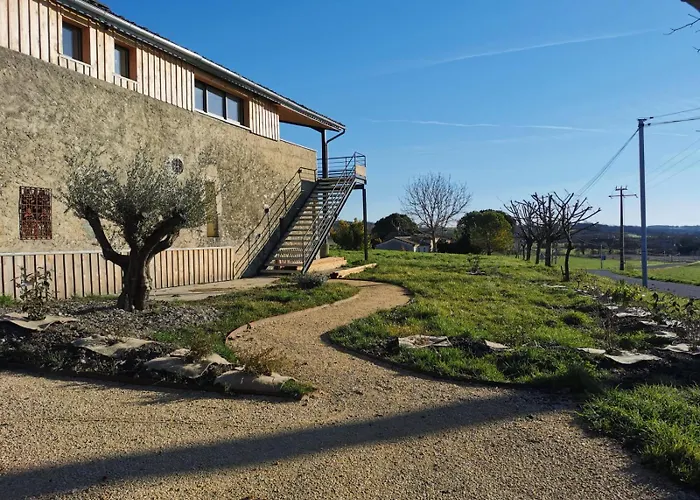 Le Du Clocher 度假居